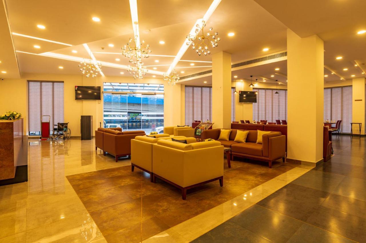Arctic Hotel Kochi 외부 사진