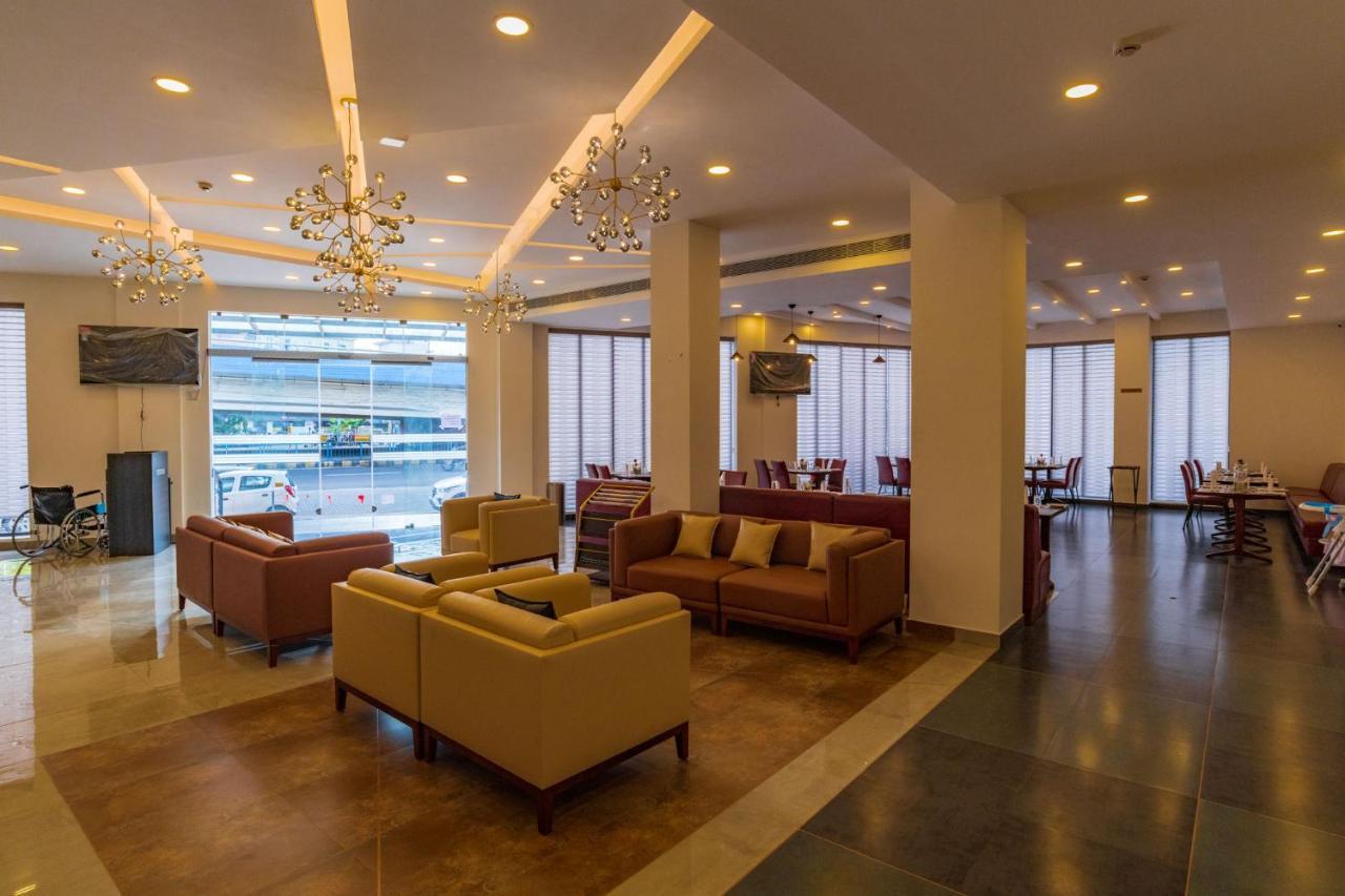 Arctic Hotel Kochi 외부 사진